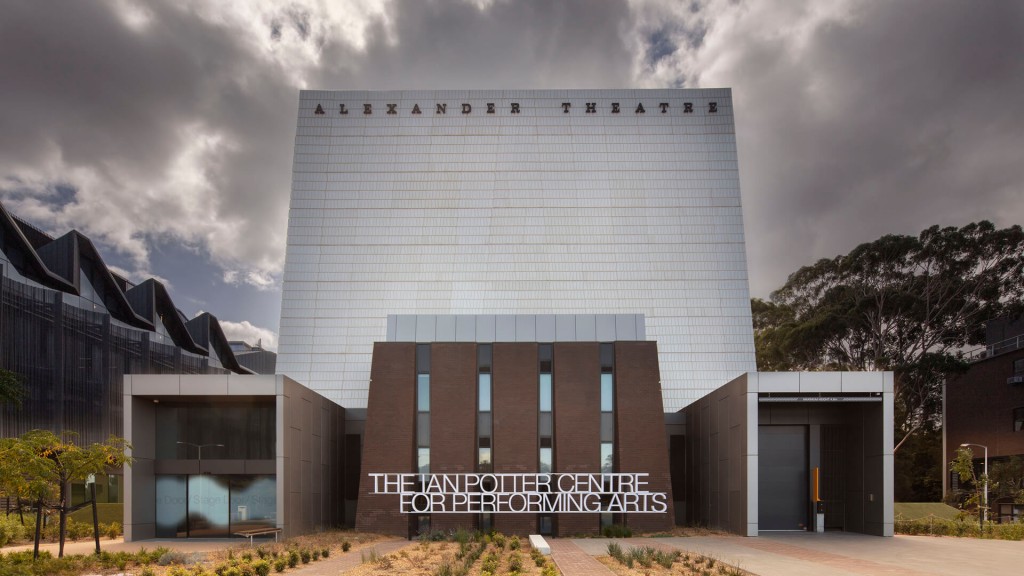 莫纳什大学表演艺术