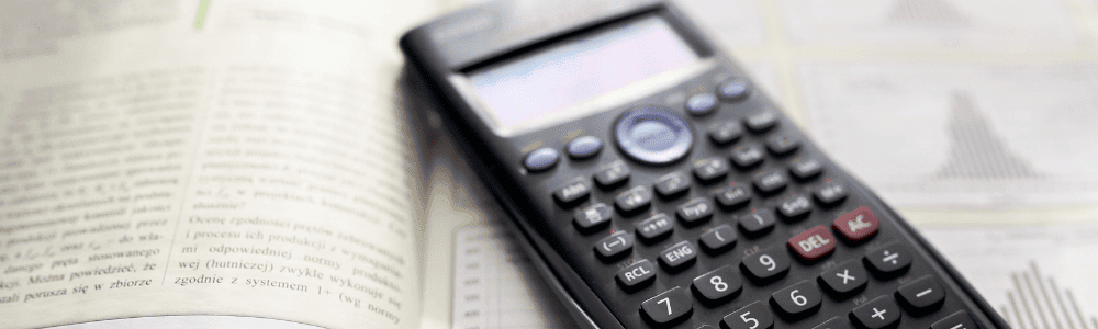 数学课本和科学计算器