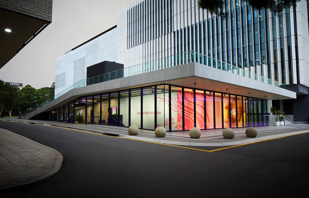 新南威尔士大学文学学士